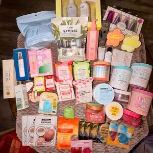 Beauty Bundle FREE SHIPPING💰YOU WILL NEED AN EXTRA SHIPPING LABEL